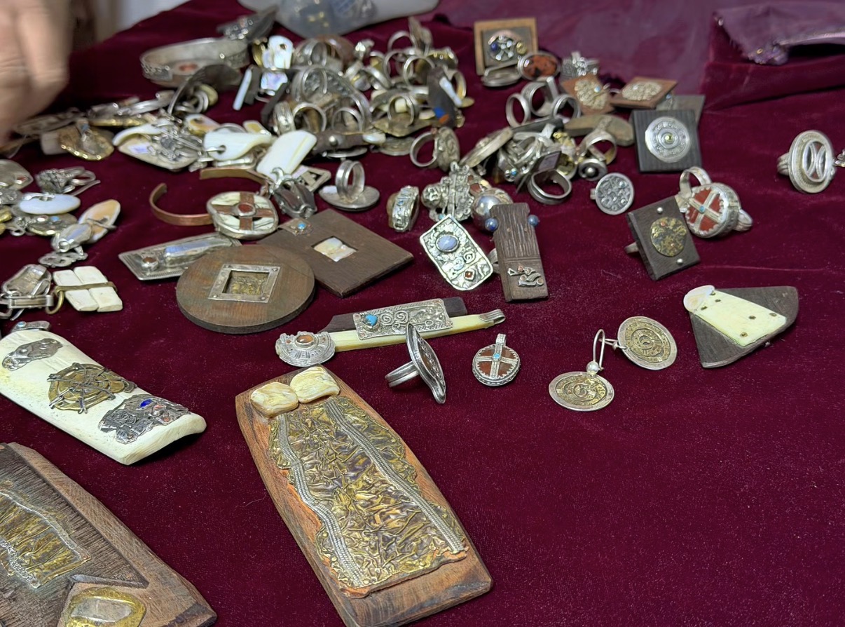 Казахстанский художник возрождает утраченный материальный мир кочевых народов.