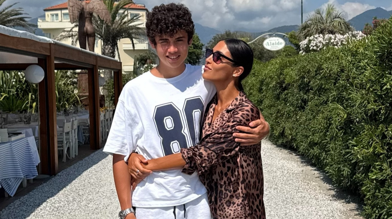 "Сделала все, что в моих силах": Димопулос рассказала, как пыталась отправить сына учиться за границу, но он выбрал Украину